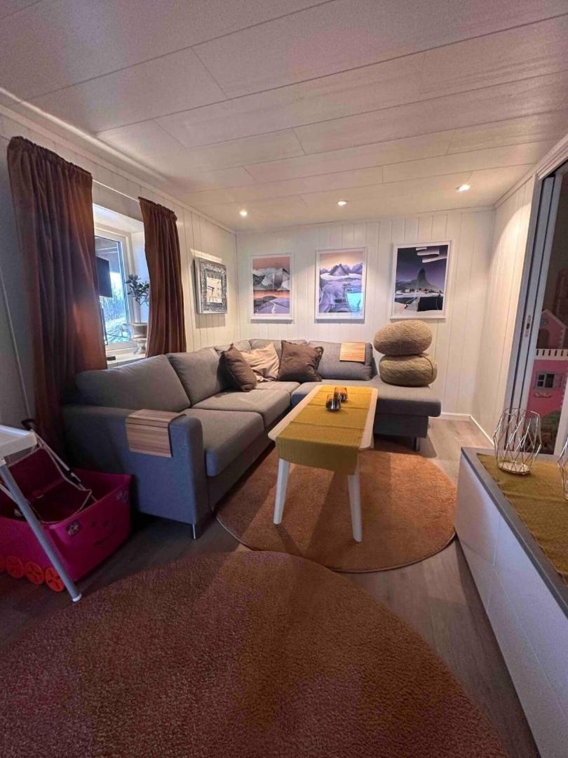 Kb Basement Apartment Sørvågen Extérieur photo