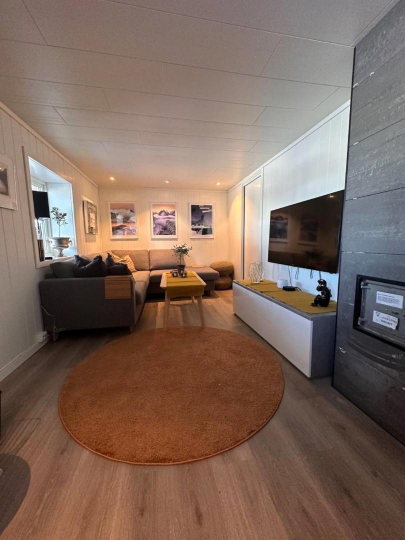 Kb Basement Apartment Sørvågen Extérieur photo
